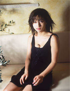 蜘蛛女梁铮